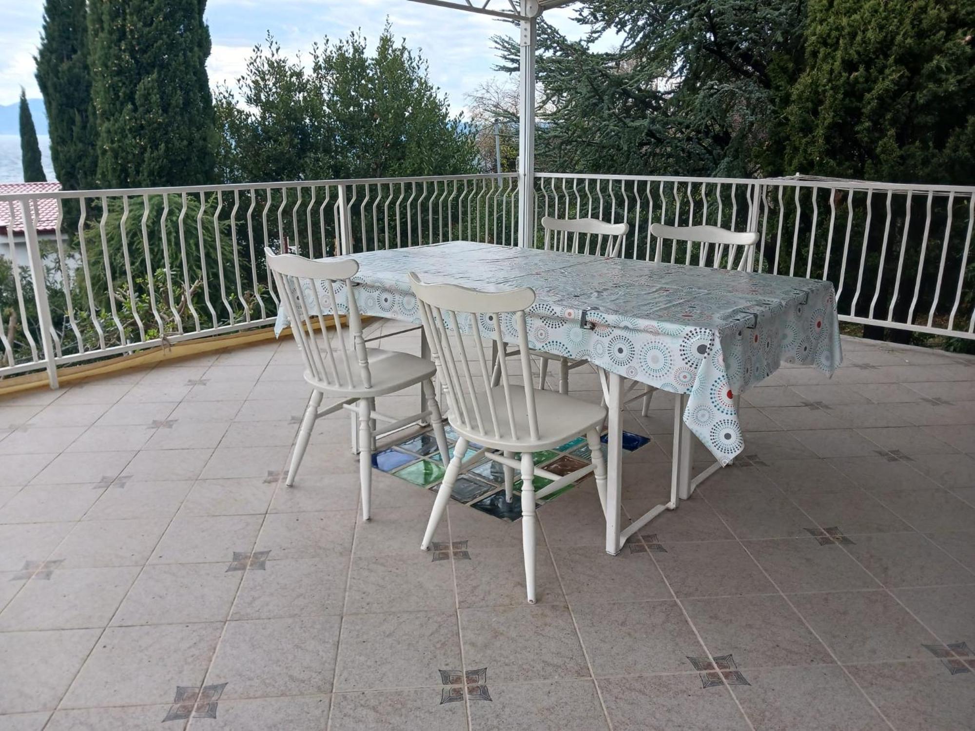 Laurem Apartment Novi Vinodolski Exterior foto